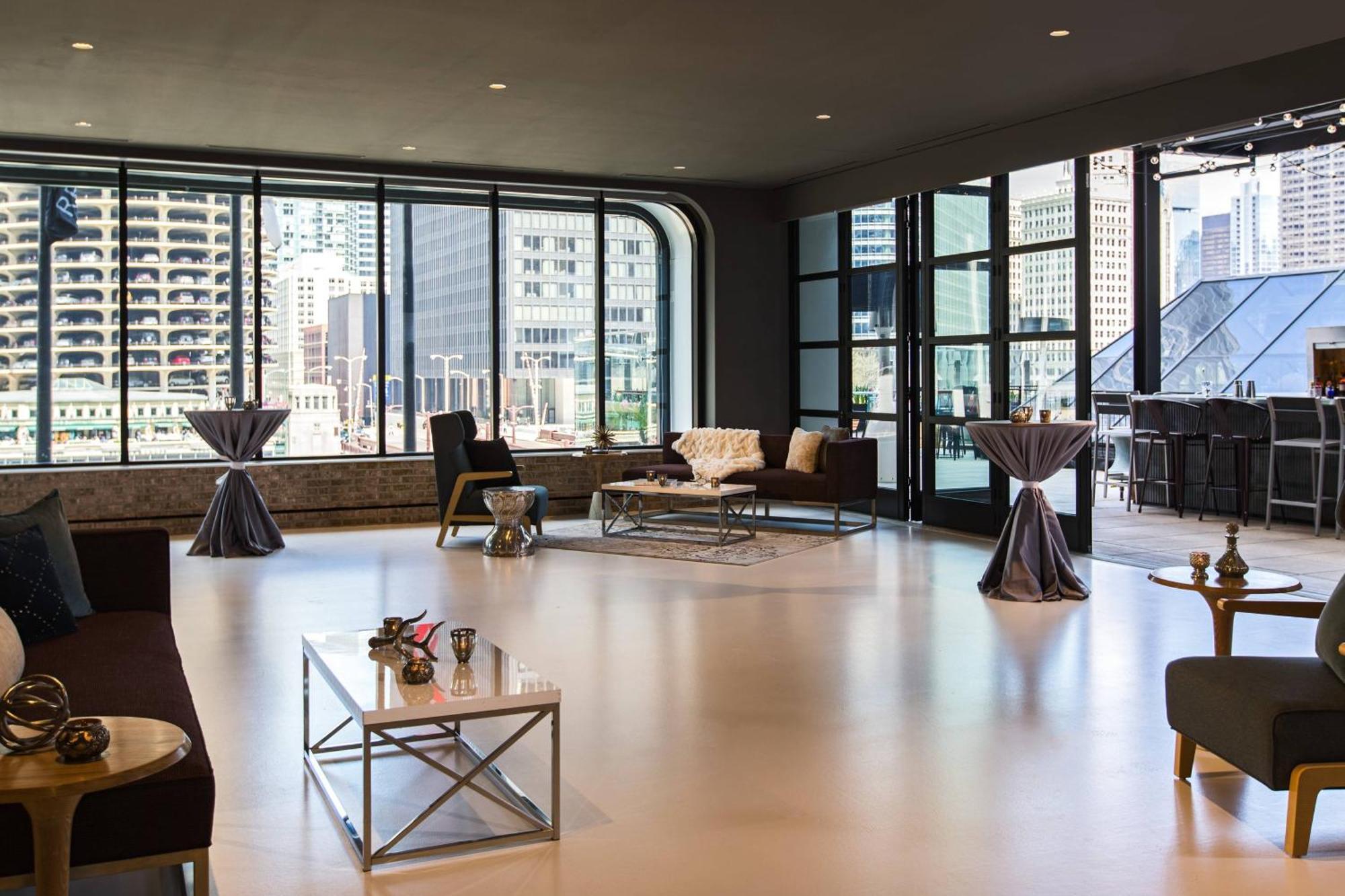 Renaissance Chicago Downtown Hotel Exterior foto