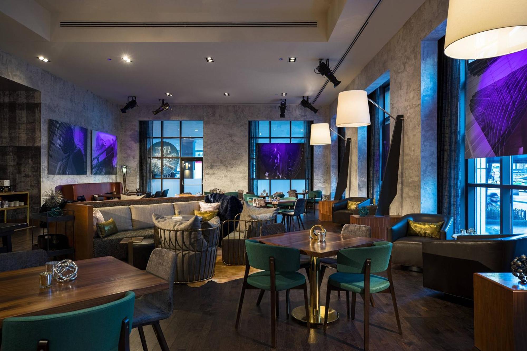 Renaissance Chicago Downtown Hotel Exterior foto
