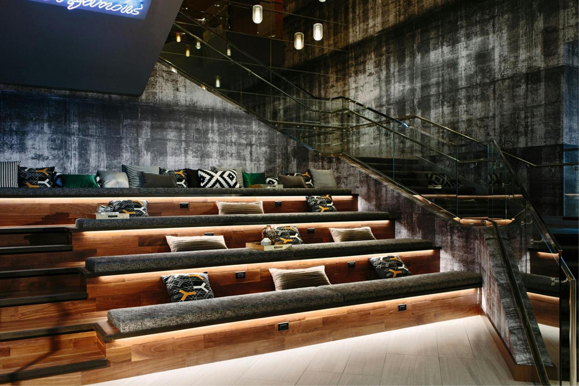 Renaissance Chicago Downtown Hotel Exterior foto