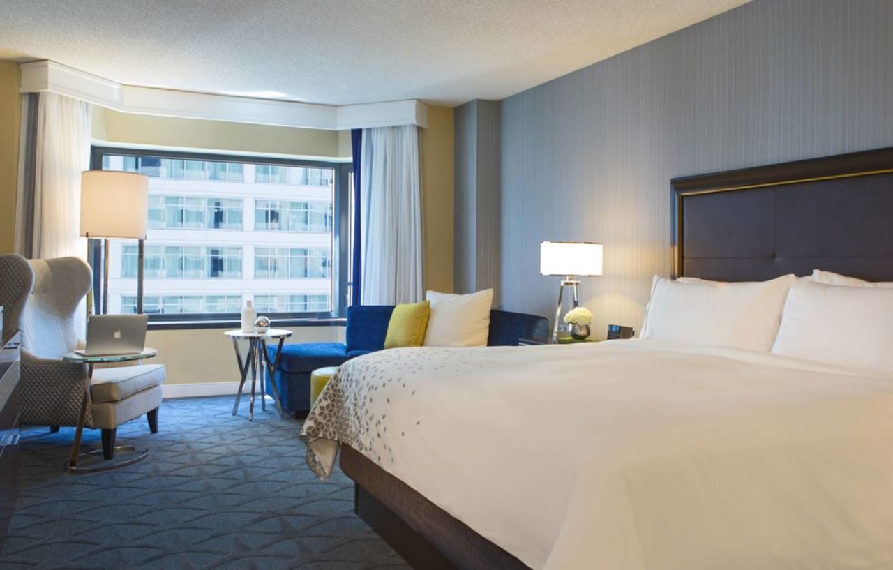 Renaissance Chicago Downtown Hotel Exterior foto
